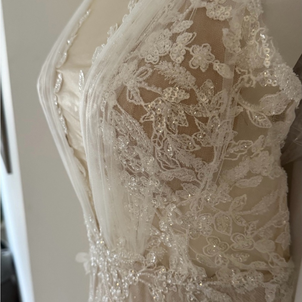 Ines Di Santo, ‘Leda’ wedding dress - Picture 5 of 8
